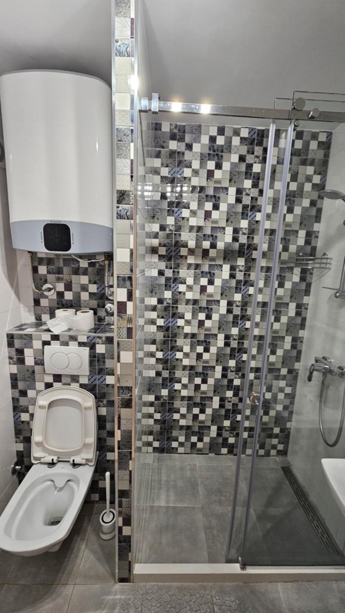 Apartmani Lime Petrovac Ngoại thất bức ảnh