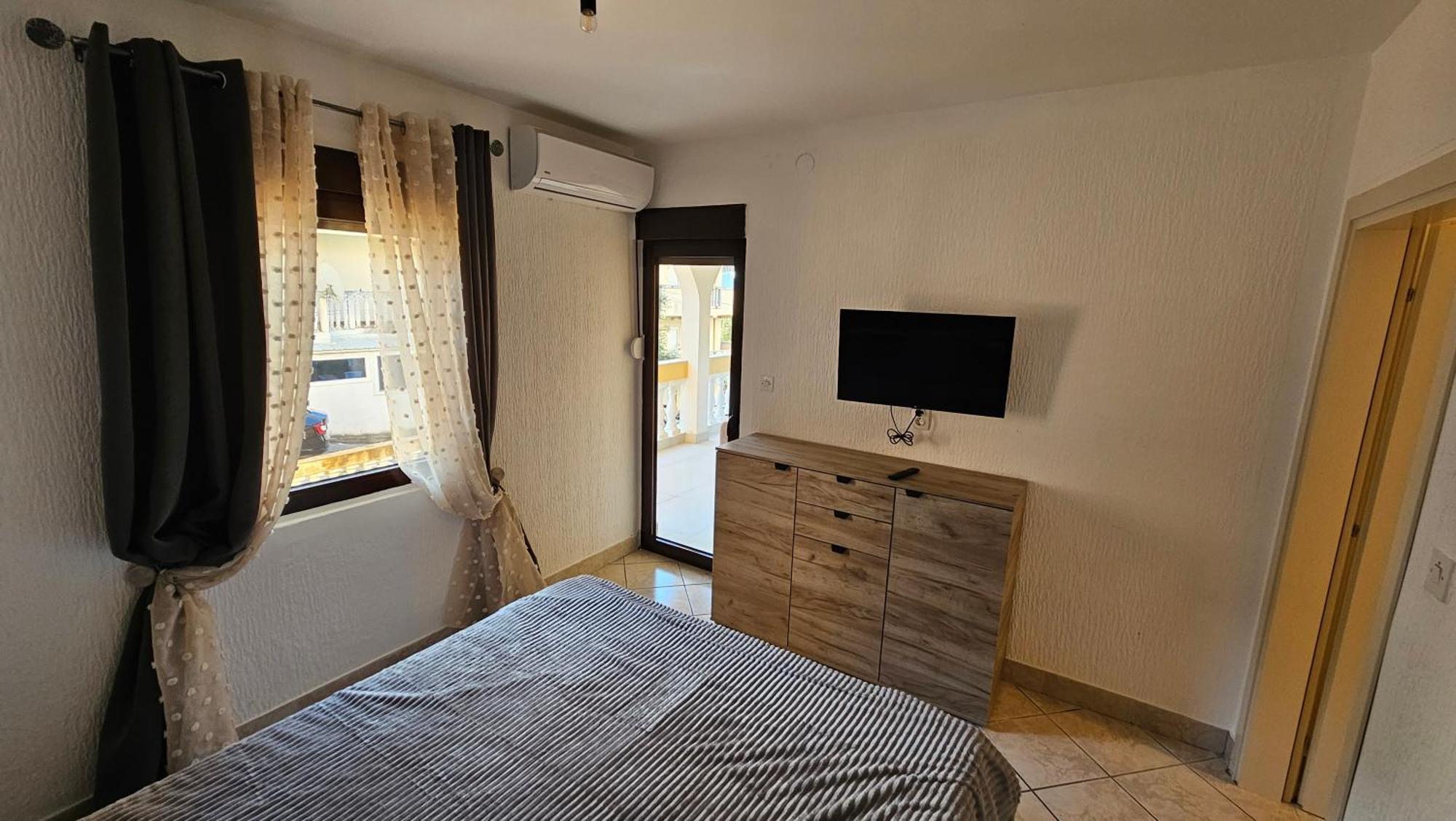 Apartmani Lime Petrovac Phòng bức ảnh