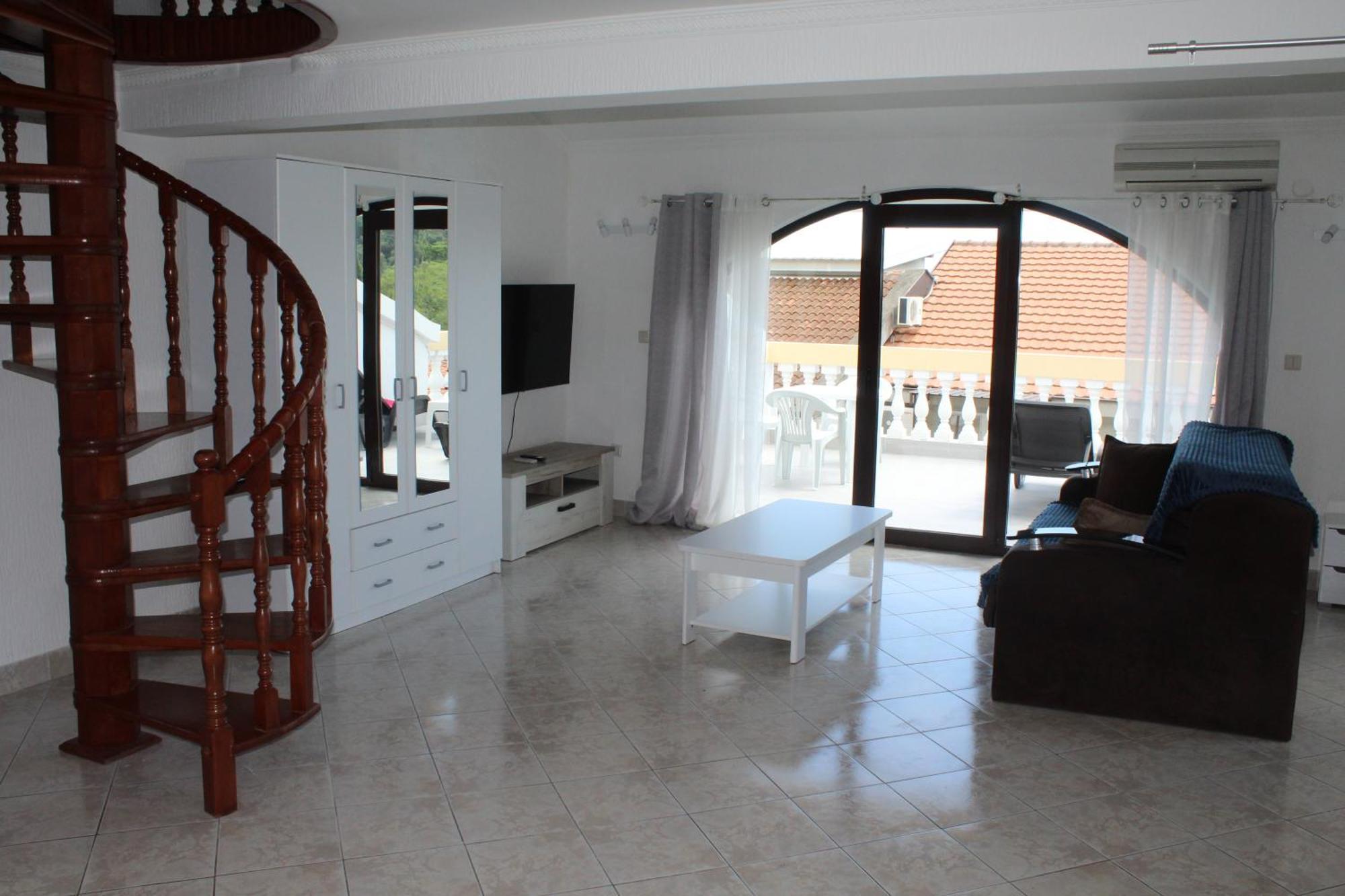 Apartmani Lime Petrovac Ngoại thất bức ảnh